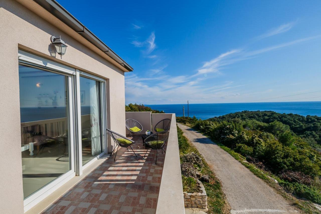 Villa Luana Vis Eksteriør billede