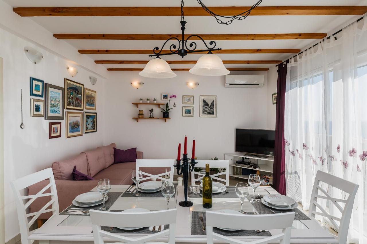Villa Luana Vis Eksteriør billede