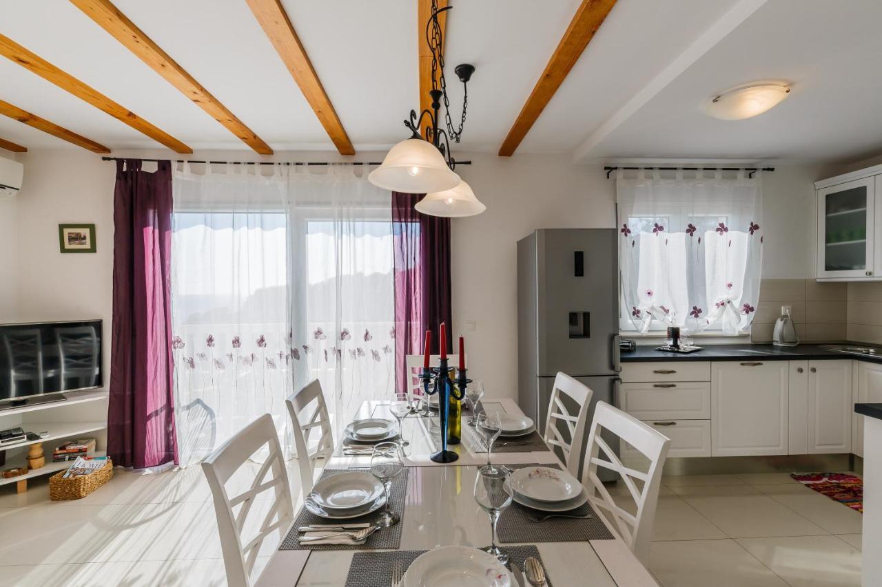 Villa Luana Vis Eksteriør billede
