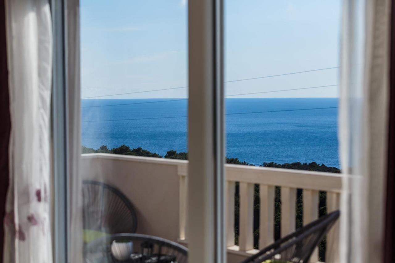 Villa Luana Vis Eksteriør billede